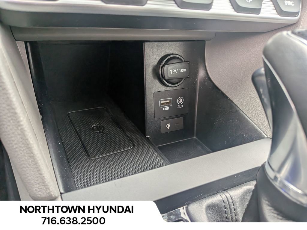 Used 2020 Hyundai Elantra Limited w/ Ultimate Package 03 image 19