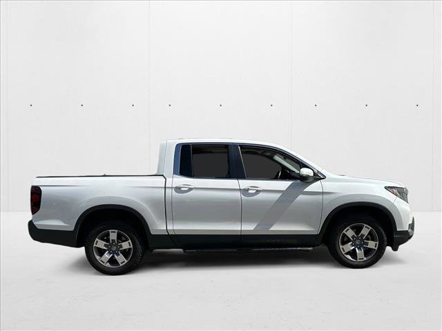 Used 2025 Honda Ridgeline RTL image 4