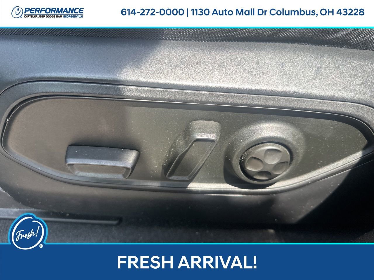 Used 2024 Jeep Grand Cherokee L Laredo w/ Luxury Tech Group I image 13