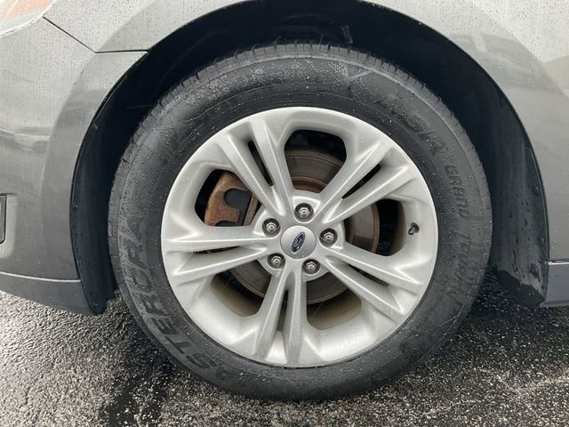 Used 2018 Ford Taurus SEL image 8