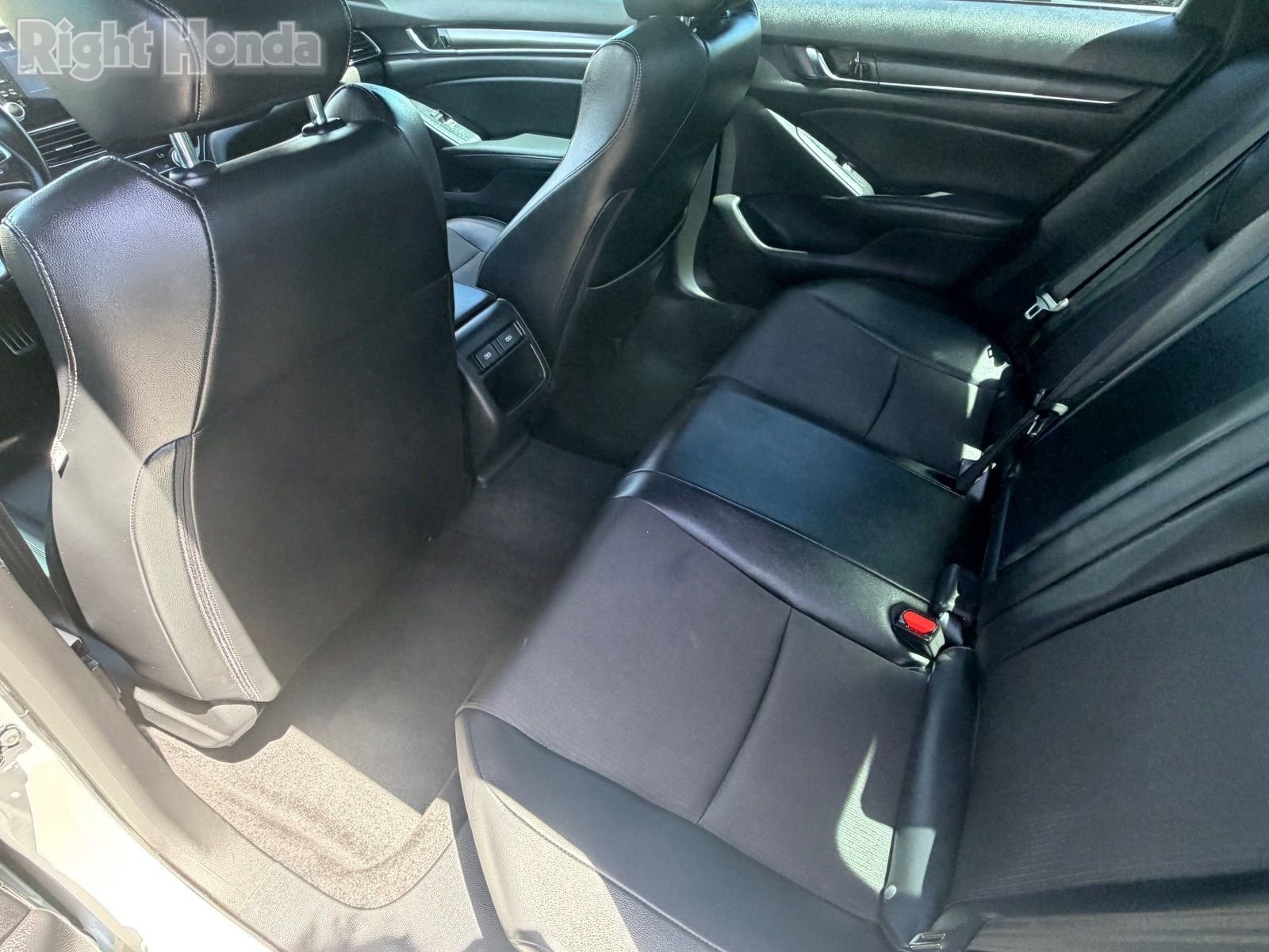 Used 2022 Honda Accord Sport image 14