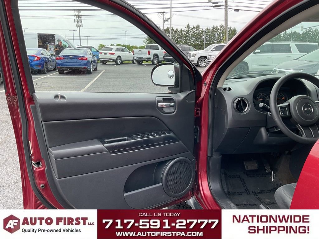Used 2015 Jeep Compass Sport w/ Power Value Group AWD/4WD image 7