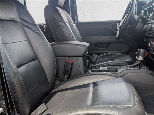 Used 2021 Jeep Wrangler Unlimited Sahara AWD/4WD image 21
