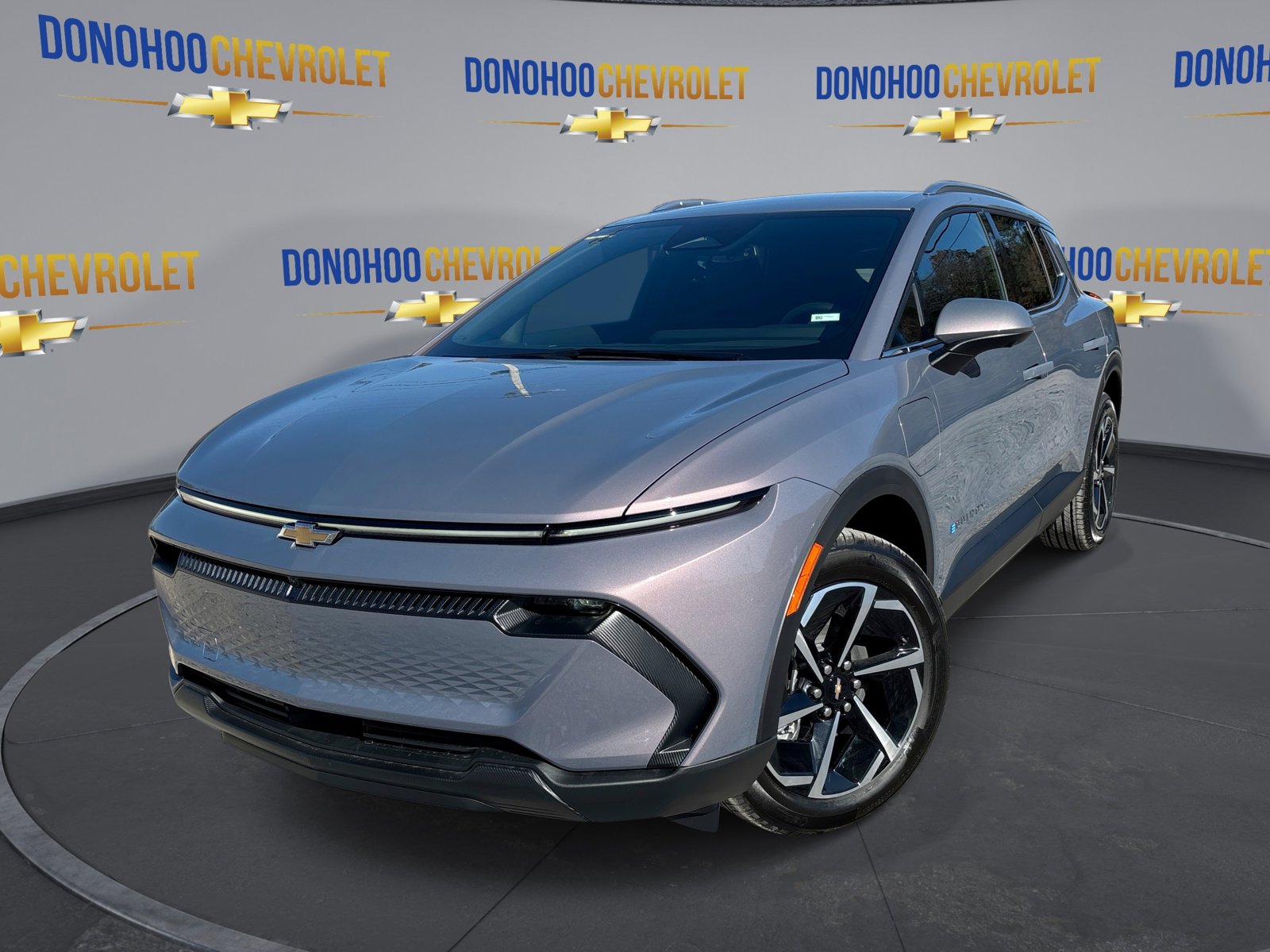 New 2026 Chevrolet Equinox EV LT image 4