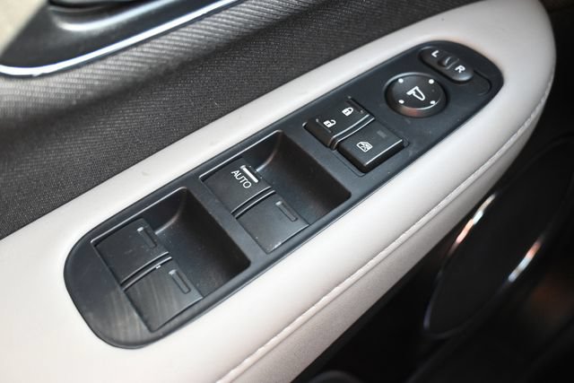 Used 2019 Honda HR-V EX image 42