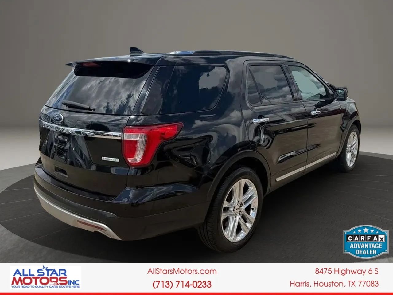 Used 2017 Ford Explorer Limited w/ Equipment Group 301A FWD image 13
