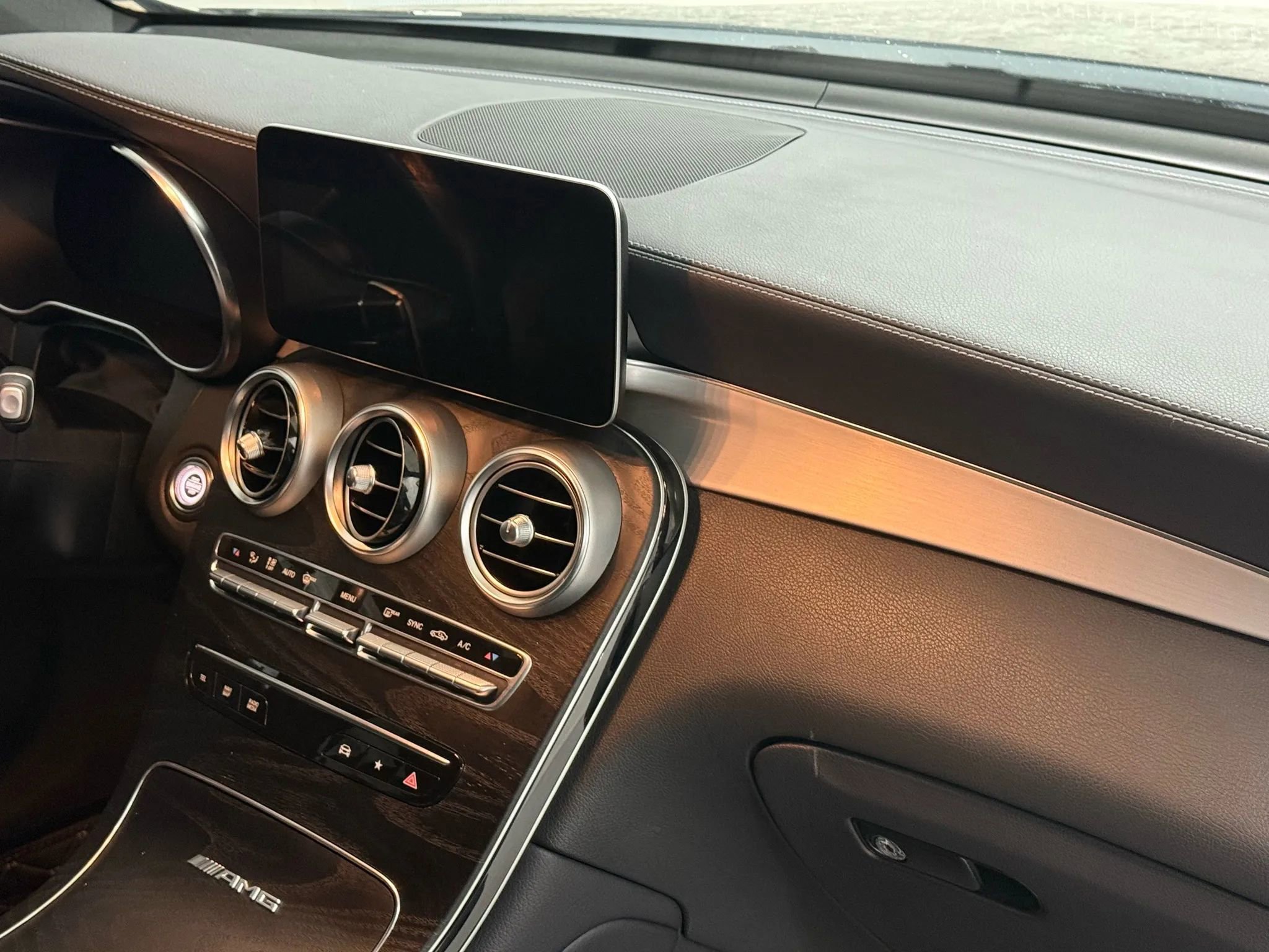 Used 2021 Mercedes-Benz GLC 63 AMG 4MATIC Coupe w/ AMG Night Package image 27