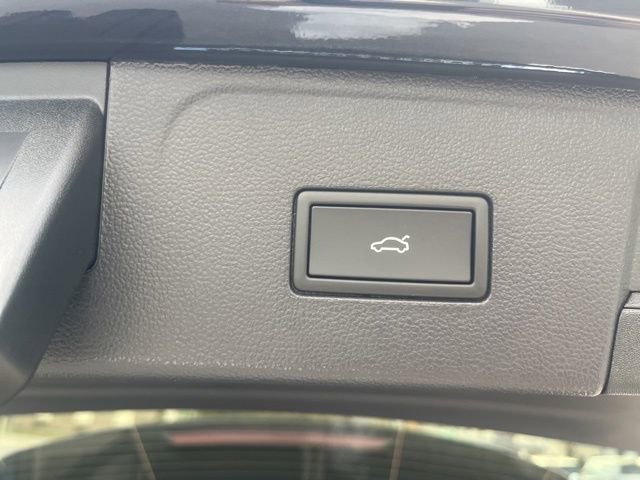 New 2026 Volkswagen Atlas SE image 29