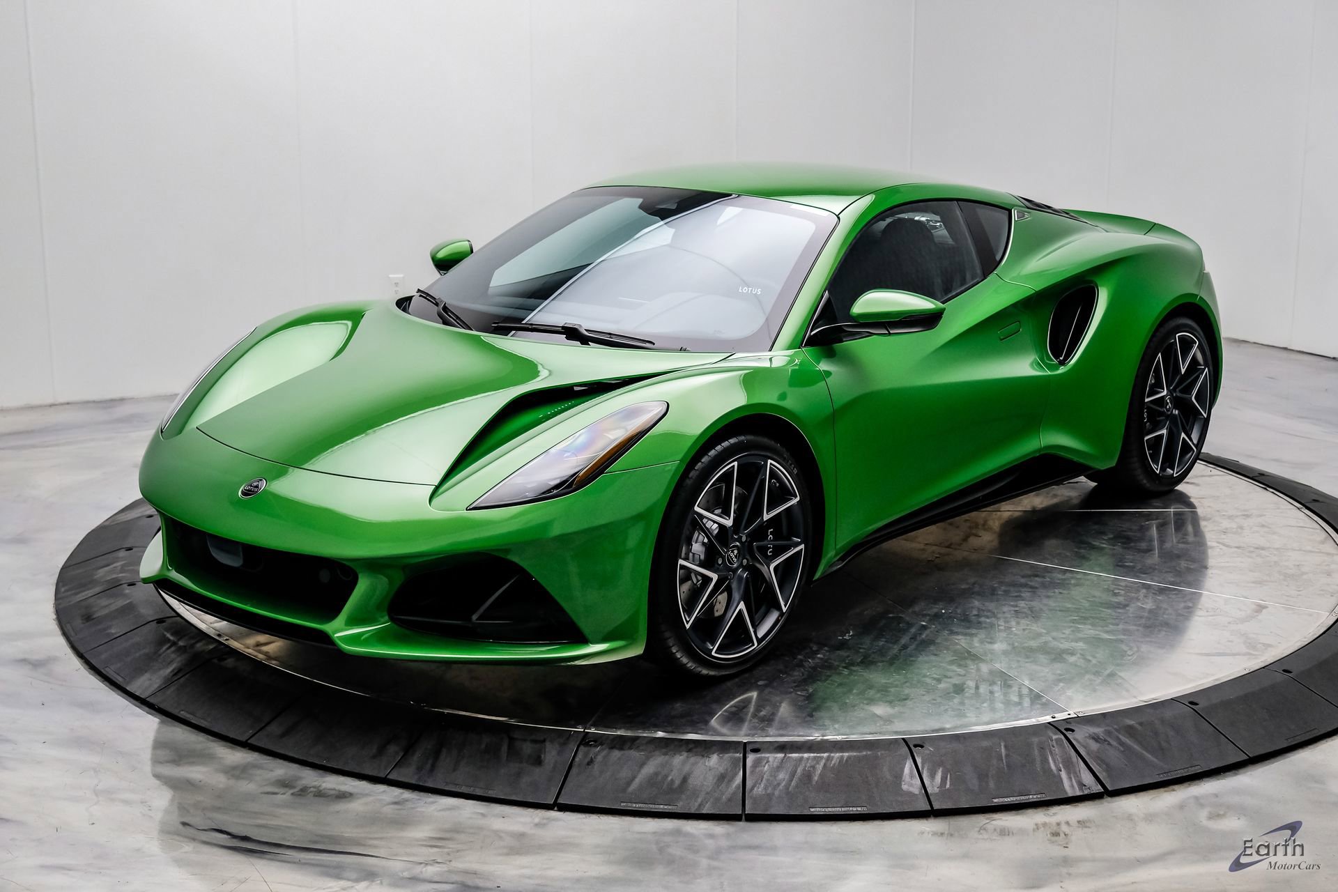 New 2026 Lotus Emira V6 SE RWD image 7