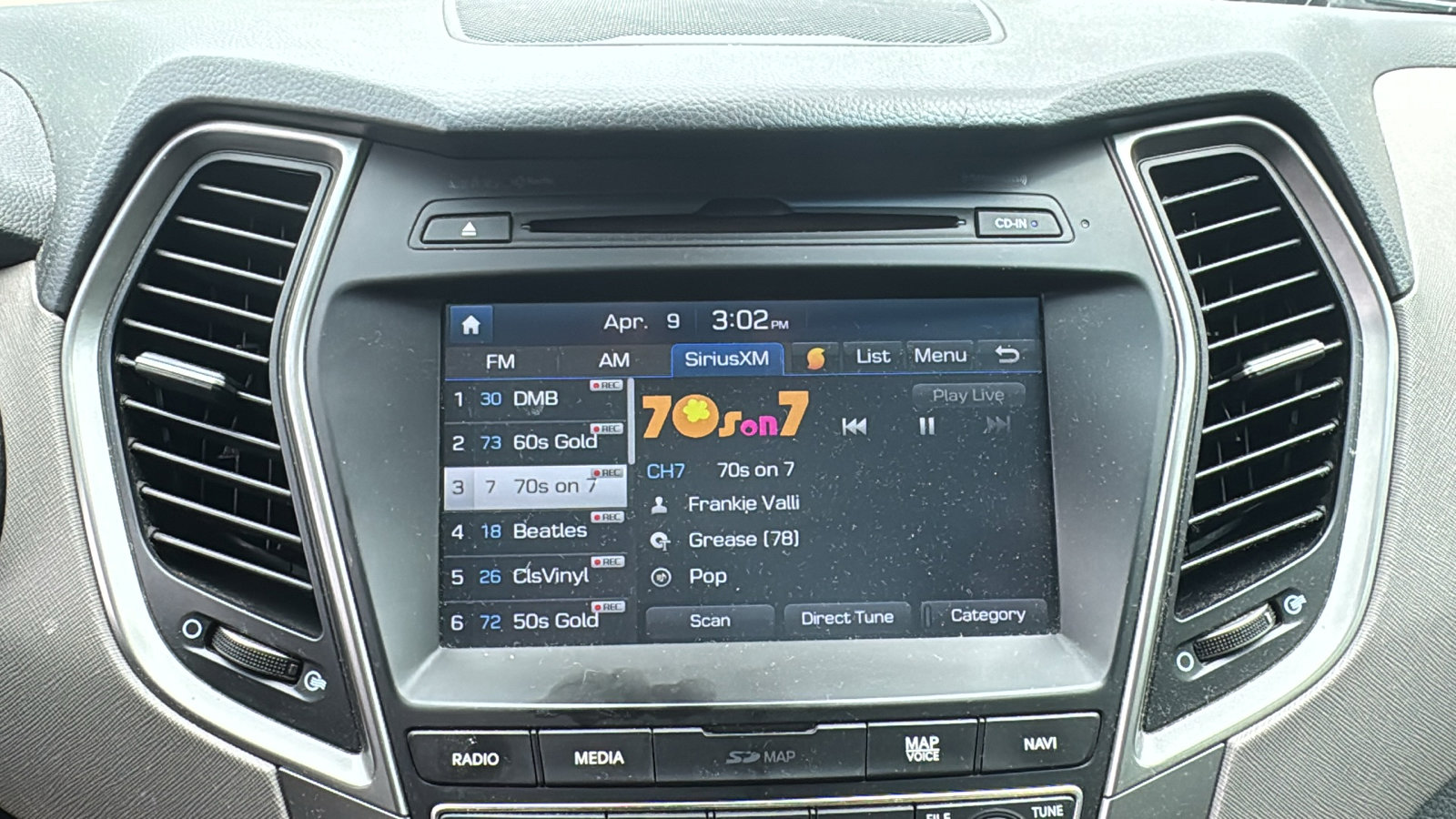 Used 2017 Hyundai Santa Fe Sport w/ 2.0T Ultimate Tech Package 05 FWD image 11