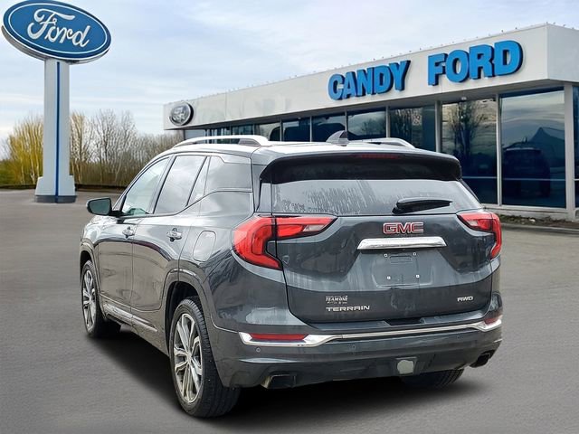 Used 2018 GMC Terrain Denali w/ Driver Alert Package II AWD/4WD image 3