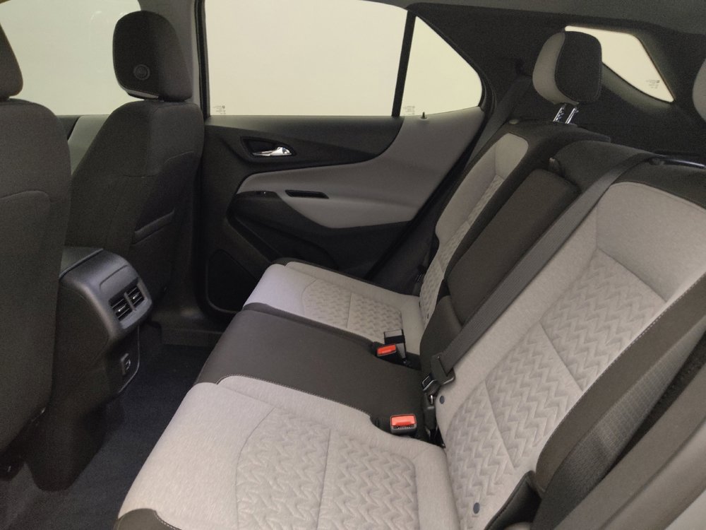 Used 2023 Chevrolet Equinox LT image 18