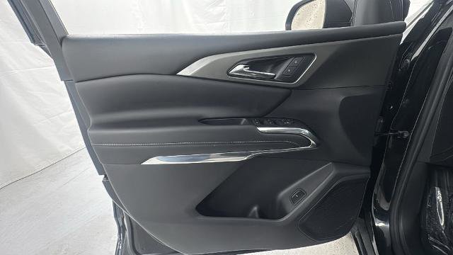 Used 2024 Chevrolet Traverse LT AWD/4WD image 20