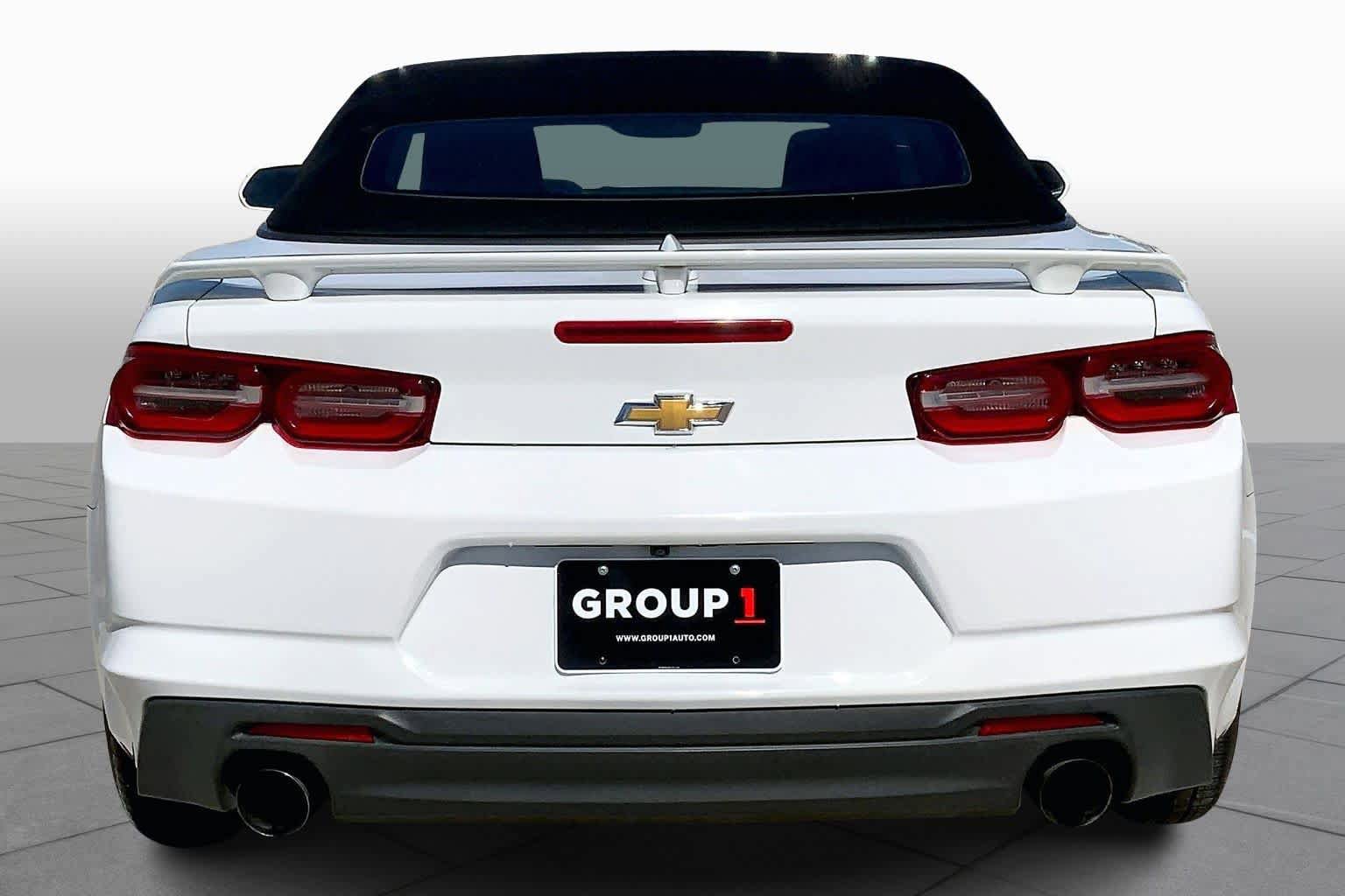 Used 2019 Chevrolet Camaro LT RWD image 5