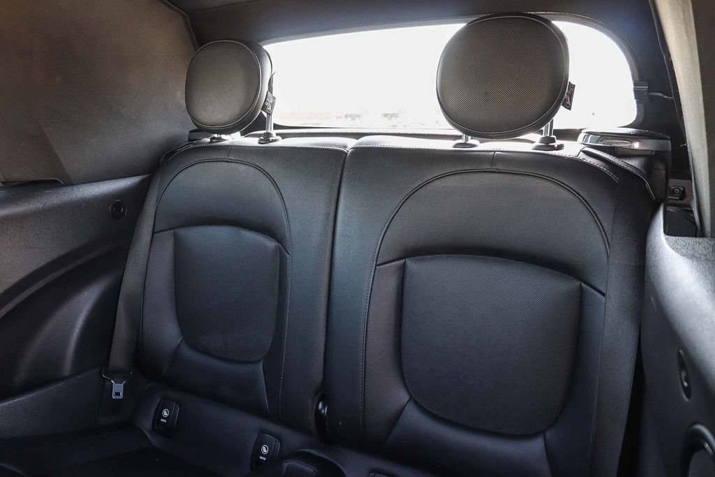 Used 2023 MINI Cooper S FWD image 29