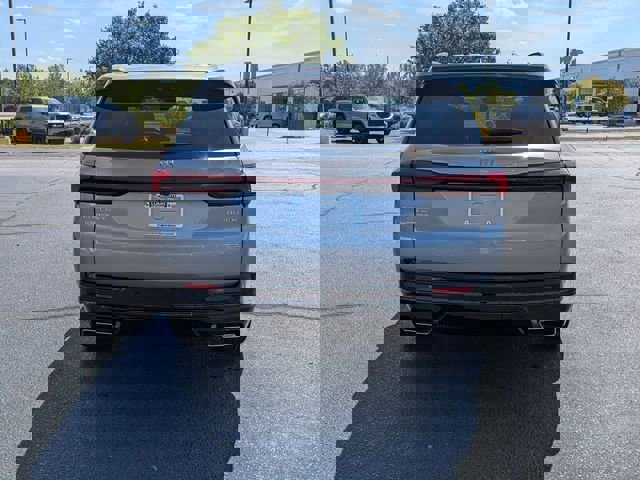 New 2026 Buick Enclave Sport Touring w/ Power Package FWD image 4