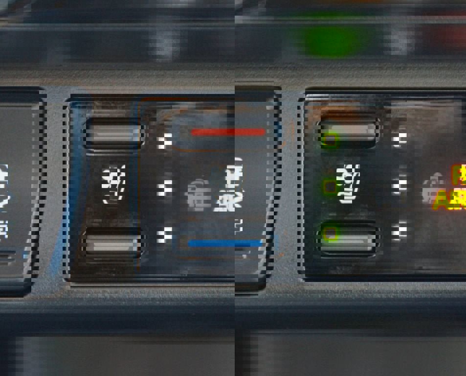 Used 2024 Toyota RAV4 XSE image 8