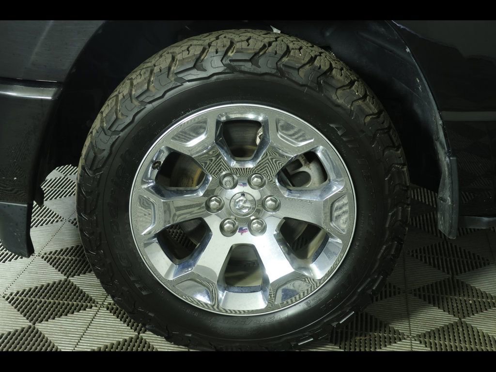 Used 2020 RAM 1500 Big Horn AWD/4WD image 11