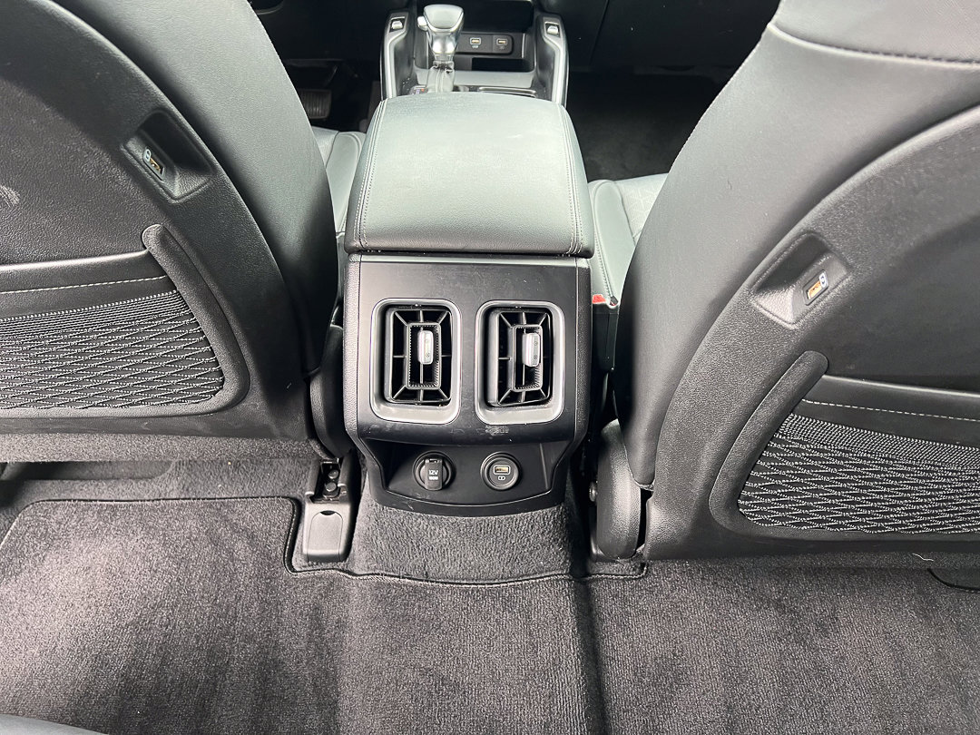 Used 2022 Kia Sorento S AWD/4WD image 30