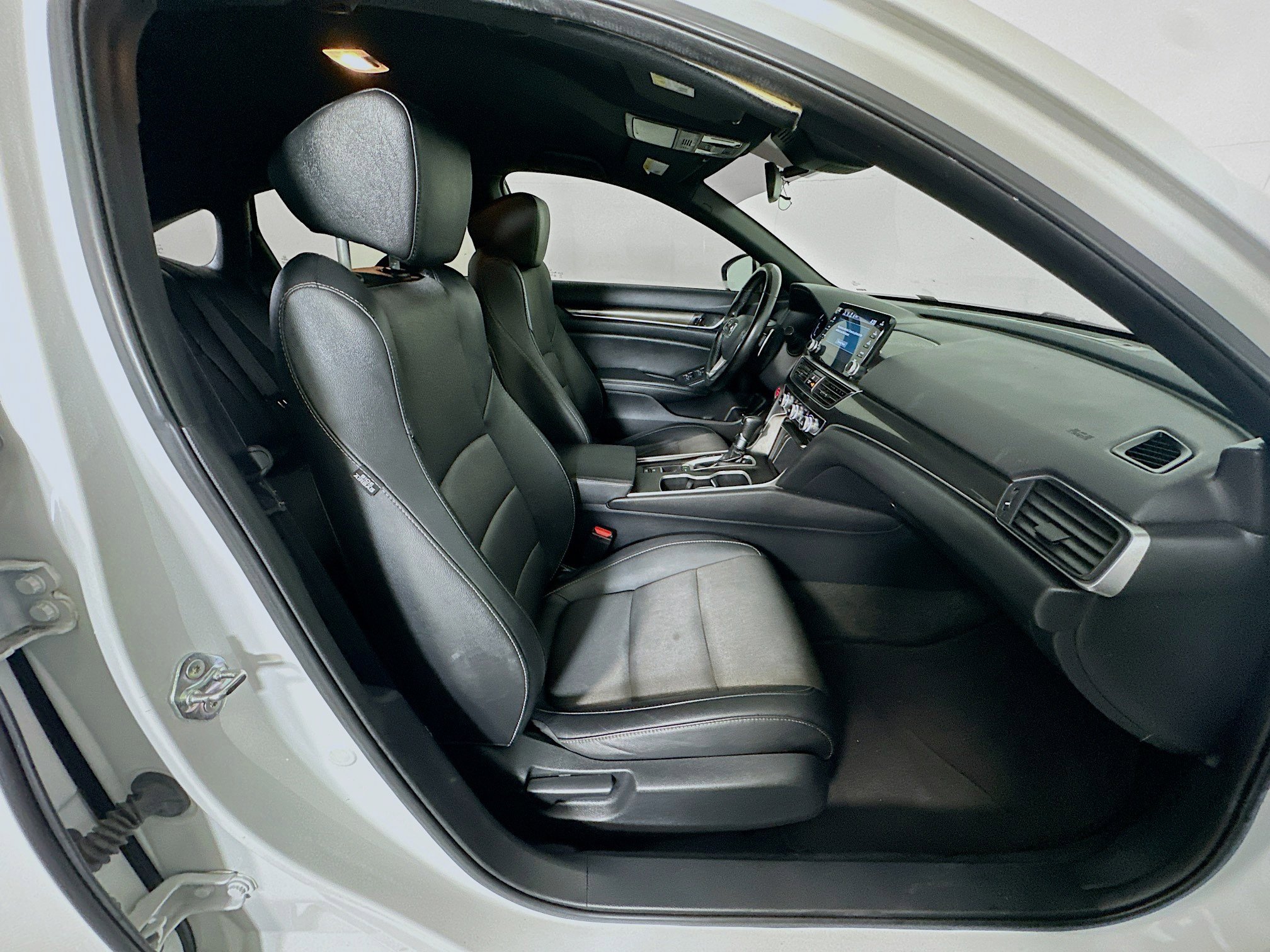 Used 2019 Honda Accord Sport image 30