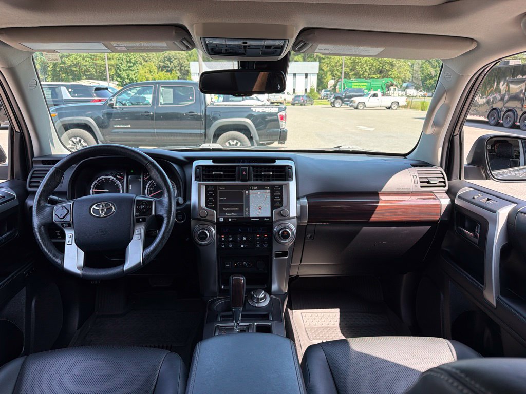 Used 2024 Toyota 4Runner Limited AWD/4WD image 8