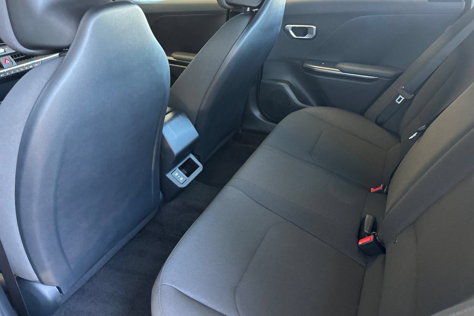 New 2026 Kia K4 FWD image 12