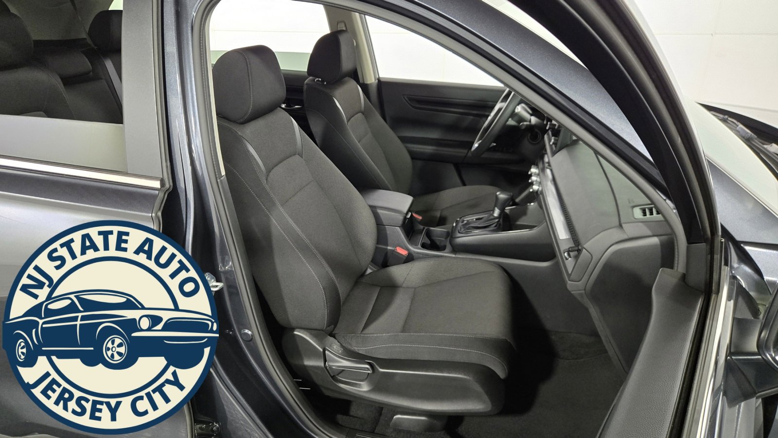 Used 2024 Honda CR-V EX image 33