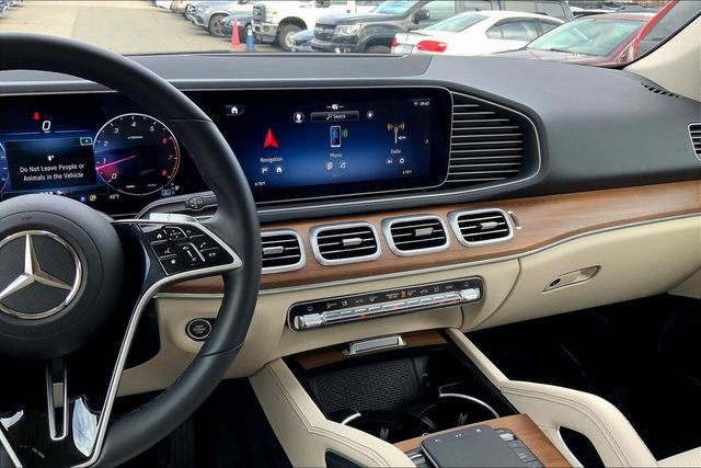 Used 2025 Mercedes-Benz GLE 350 4MATIC image 5