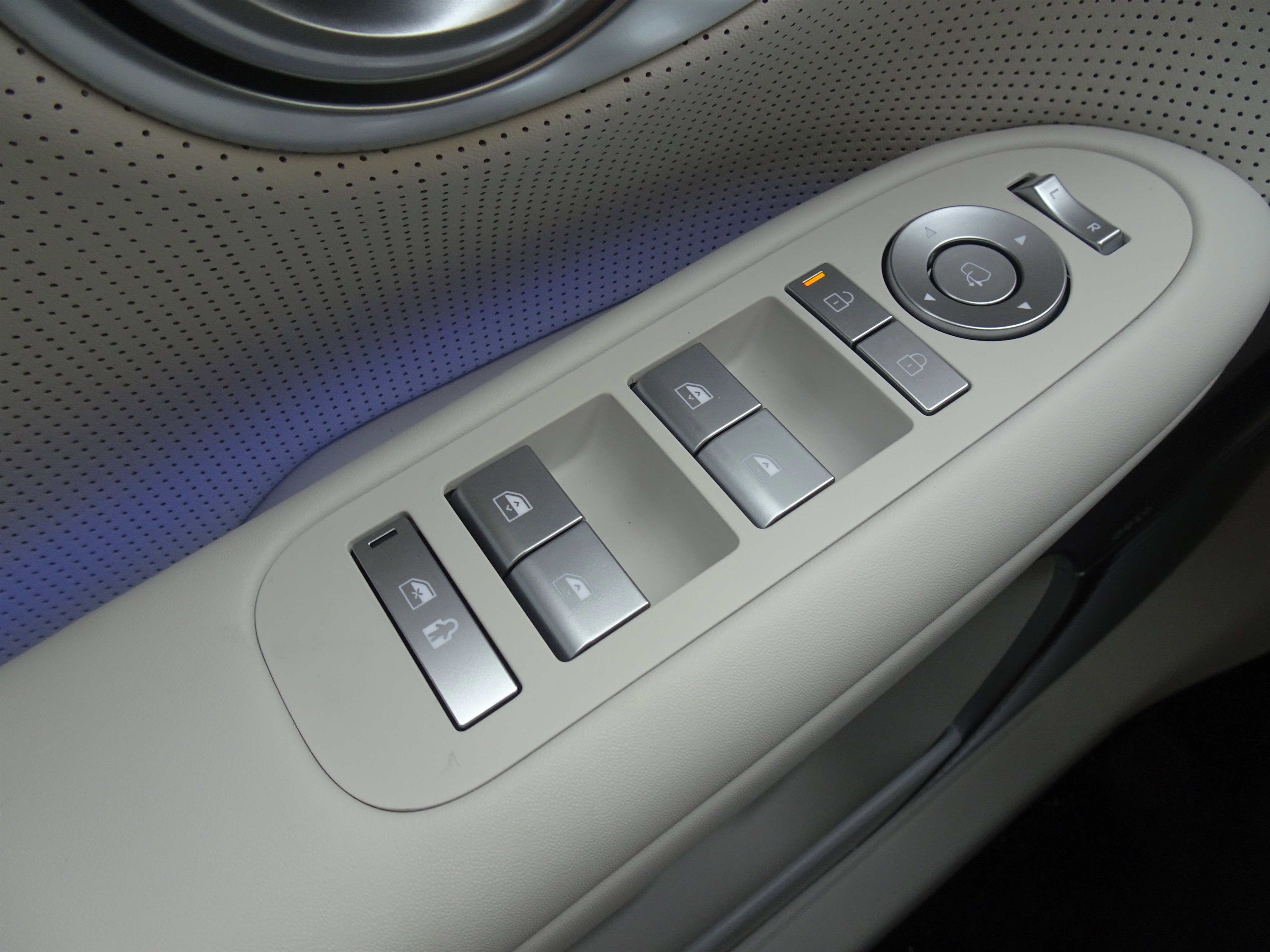 New 2026 Hyundai Ioniq 9 Calligraphy image 24