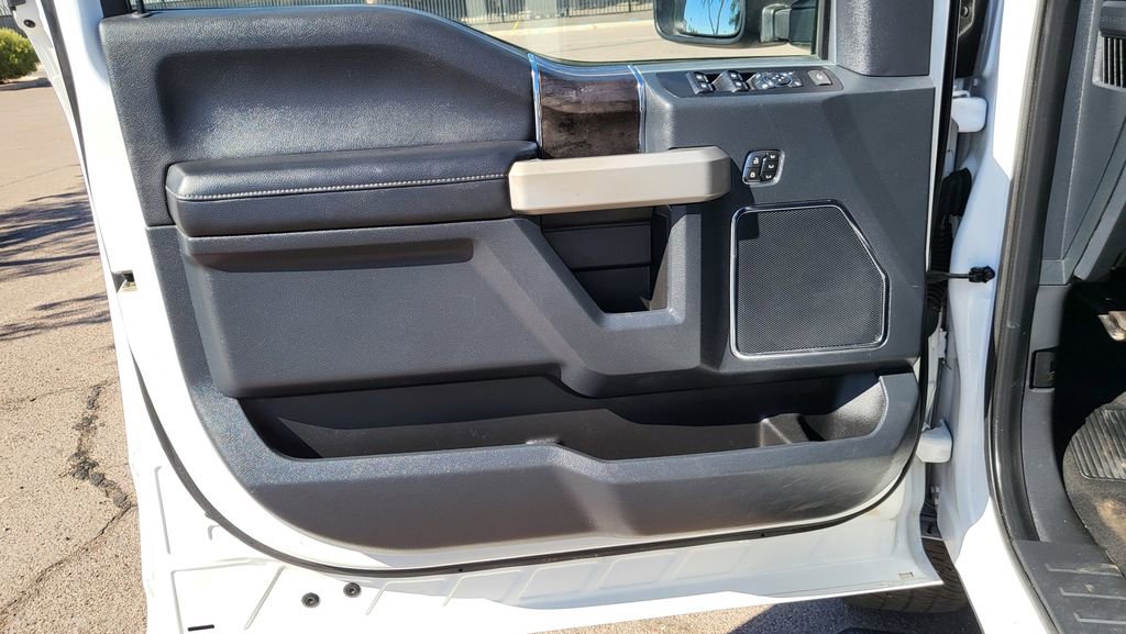 Used 2022 Ford F250 Lariat w/ Lariat Ultimate Package image 22