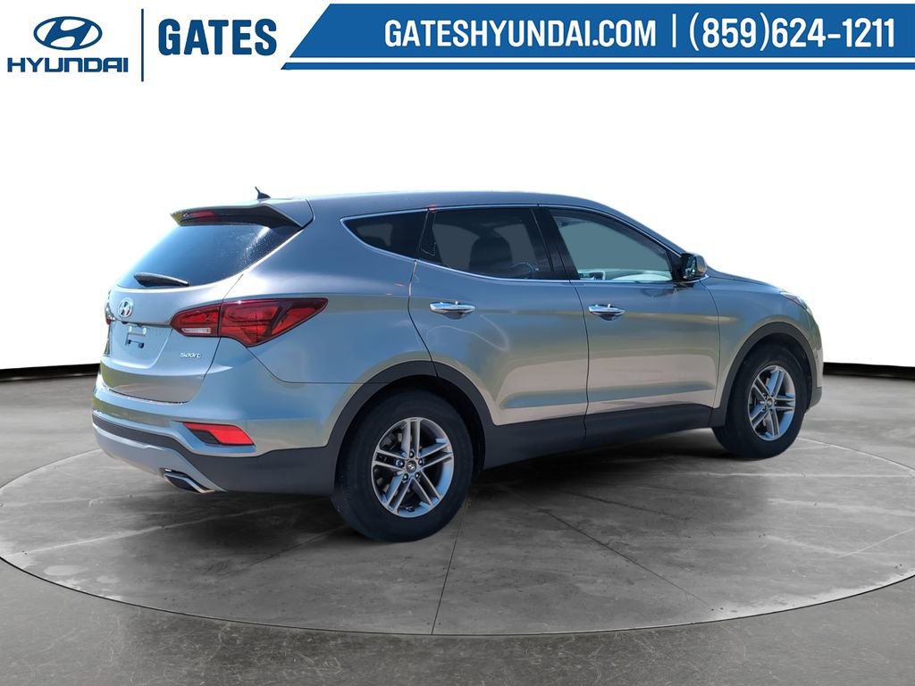 Used 2018 Hyundai Santa Fe Sport FWD image 2
