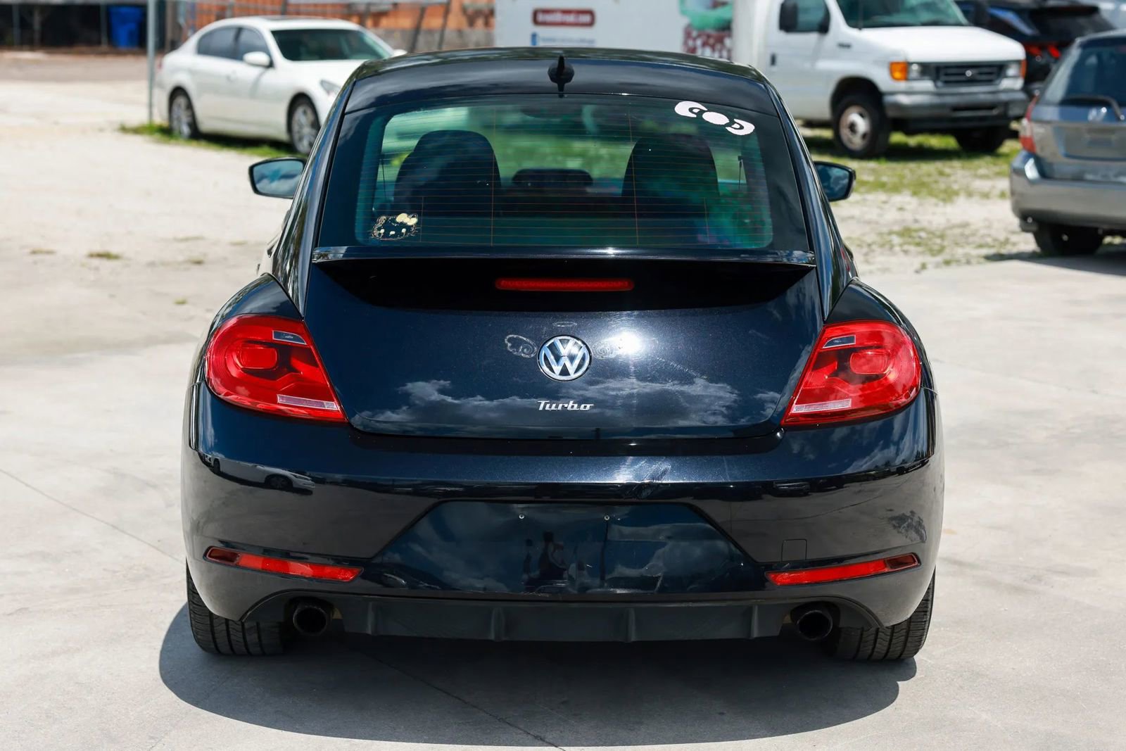 Used 2014 Volkswagen Beetle R-Line image 6