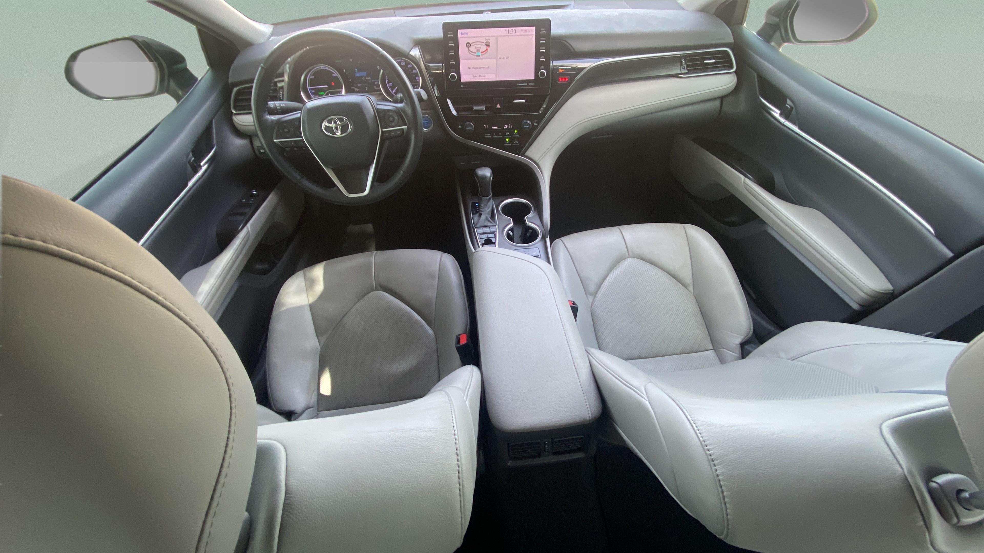 Used 2021 Toyota Camry XLE w/ Cold Weather Package FWD image 15