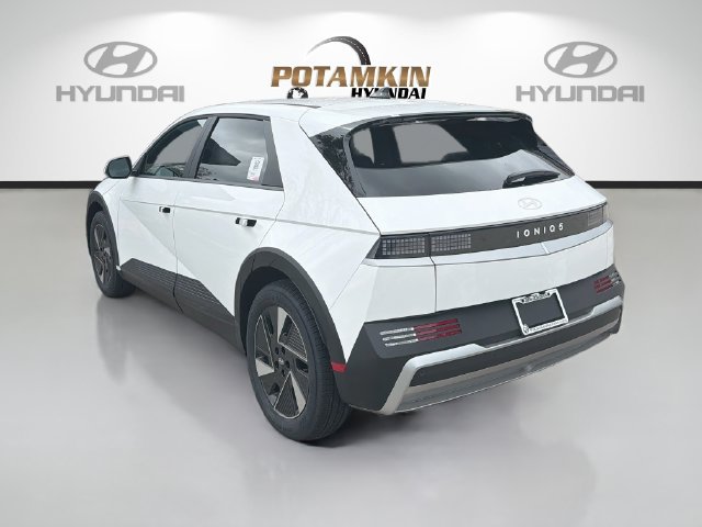 New 2027 Hyundai Ioniq 5 SE RWD image 7