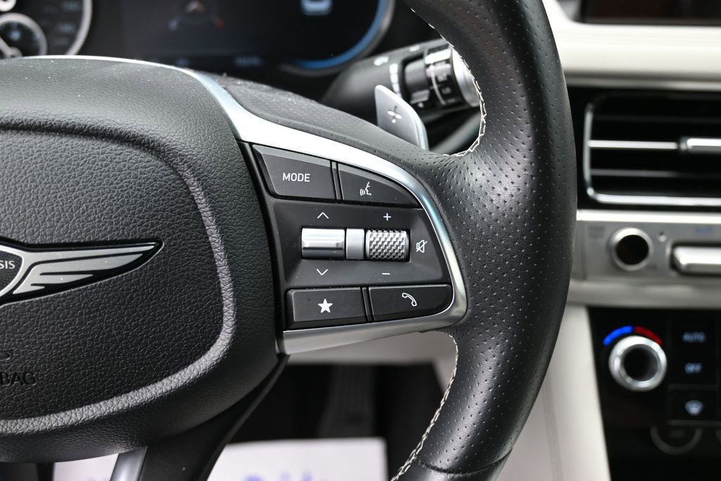 Used 2024 Genesis G70 2.5T AWD/4WD image 32