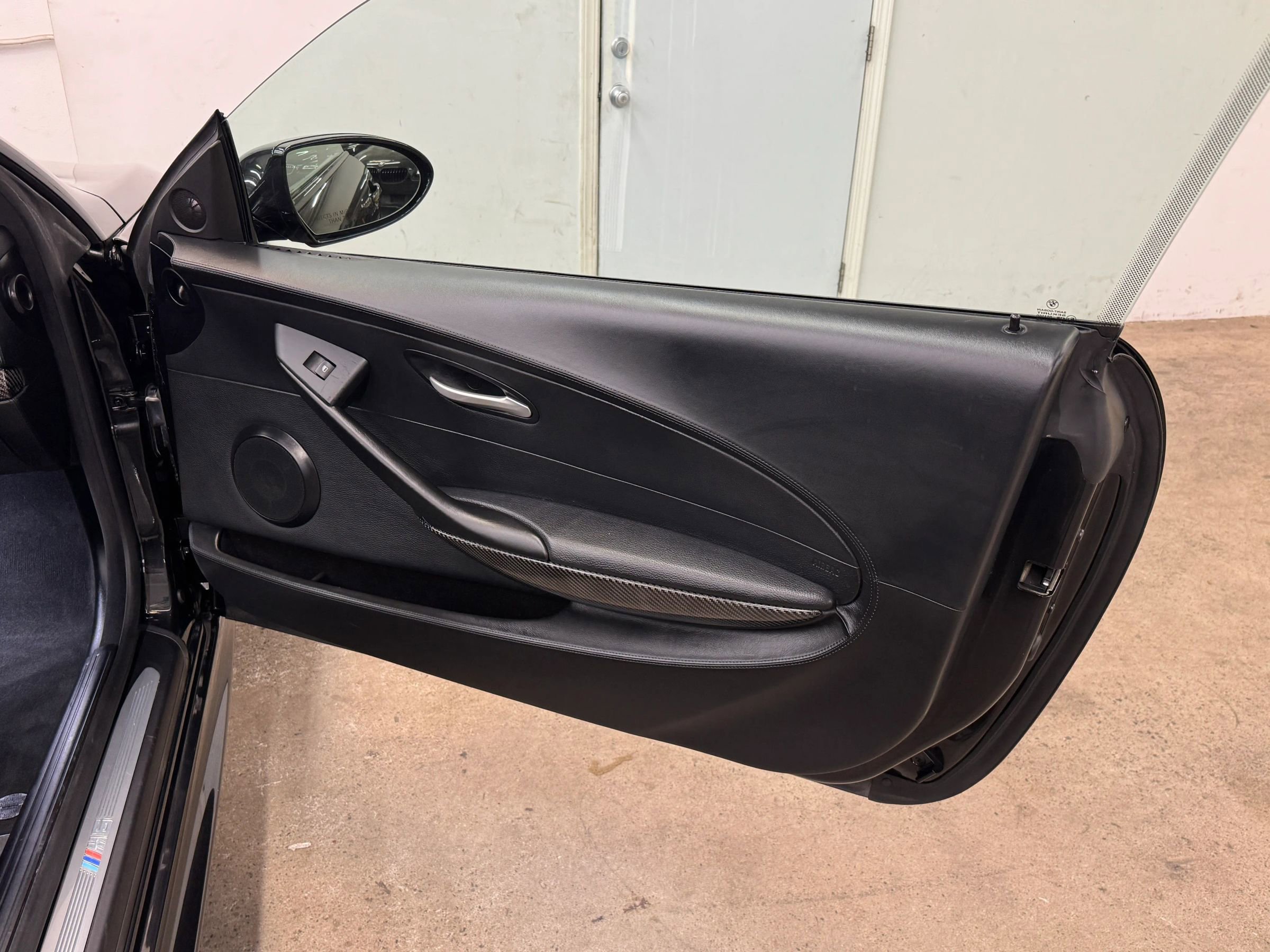 Used 2007 BMW M6 Convertible RWD image 17