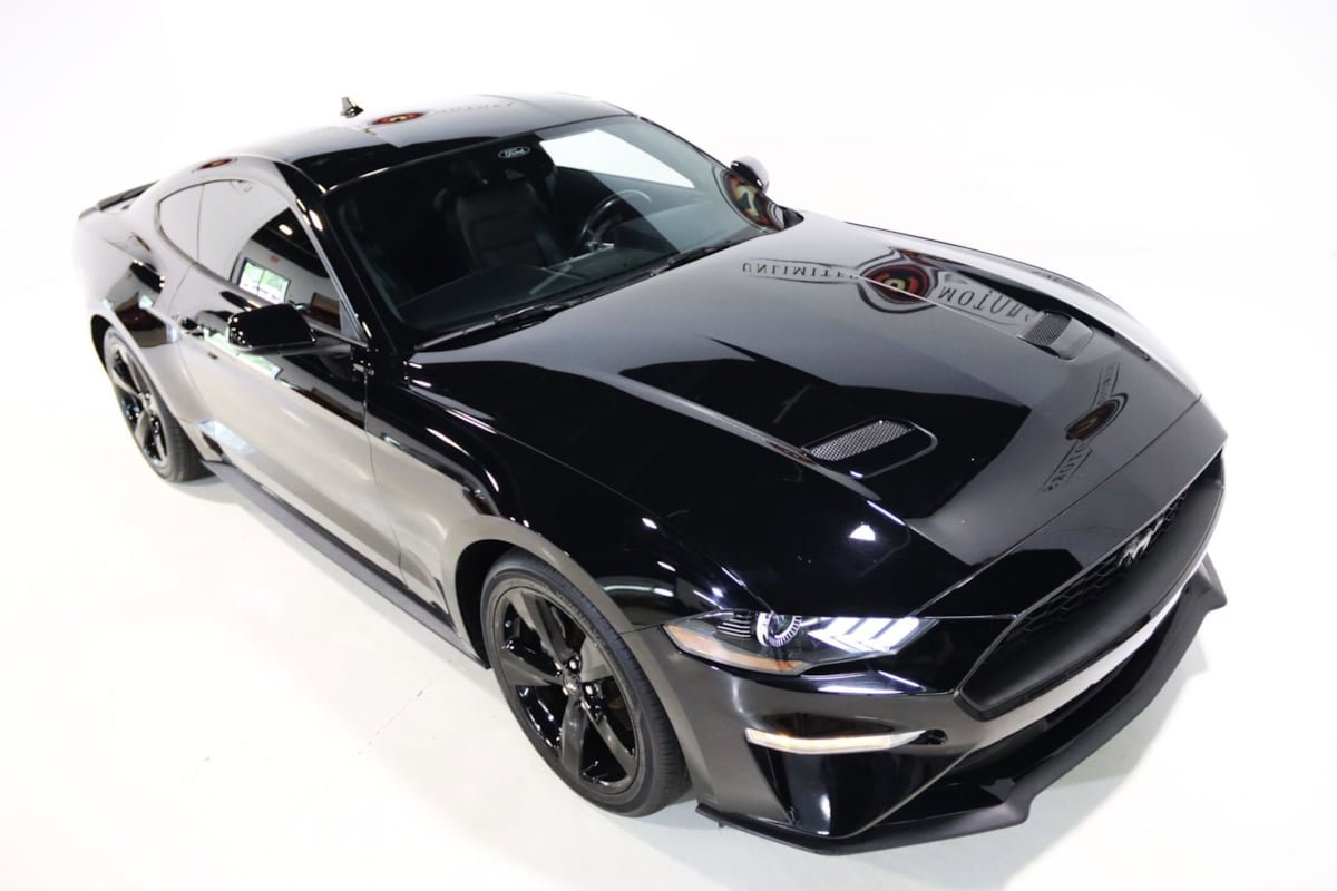 Used 2021 Ford Mustang Premium w/ Equipment Group 201A RWD image 20
