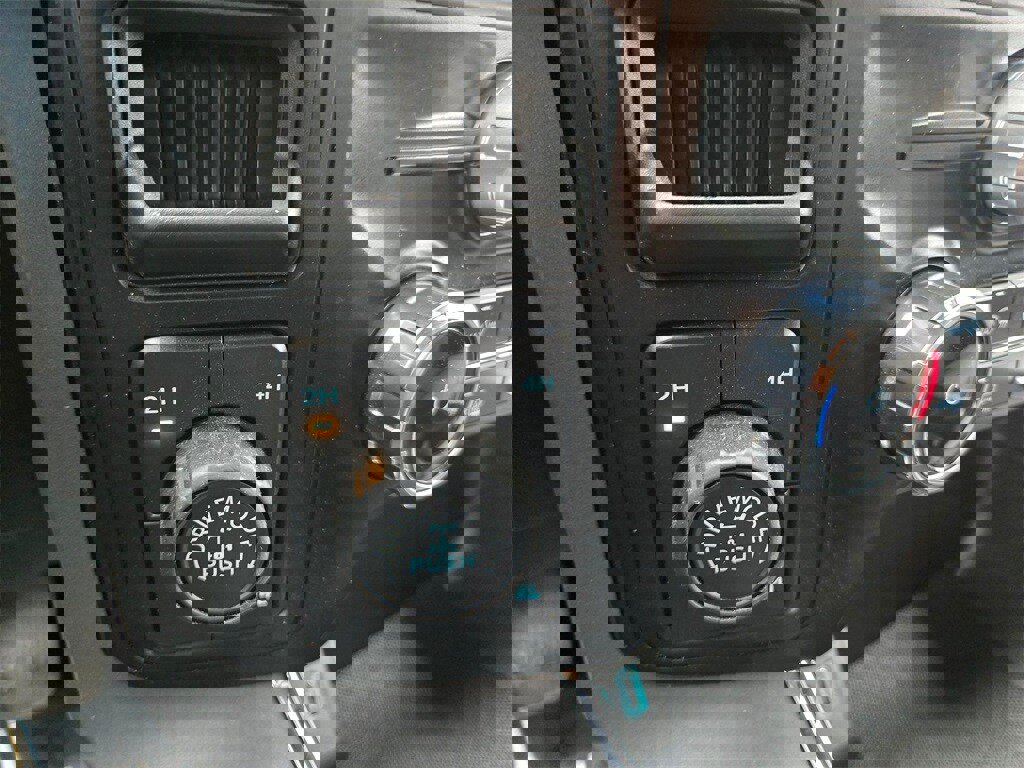 Used 2024 Ford F150 XLT w/ Mobile Office Package image 18