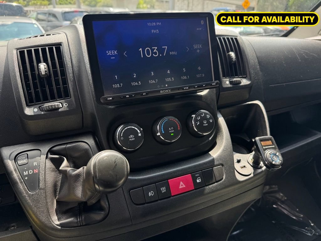 Used 2015 RAM ProMaster 2500 w/ Premium Appearance Group FWD image 19