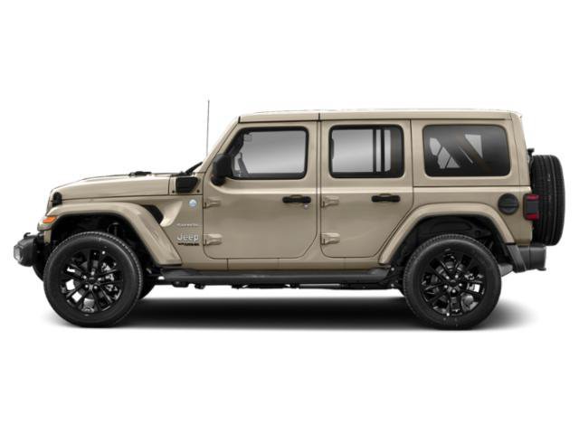 Used 2022 Jeep Wrangler Unlimited Sahara w/ Cold Weather Group AWD/4WD image 3