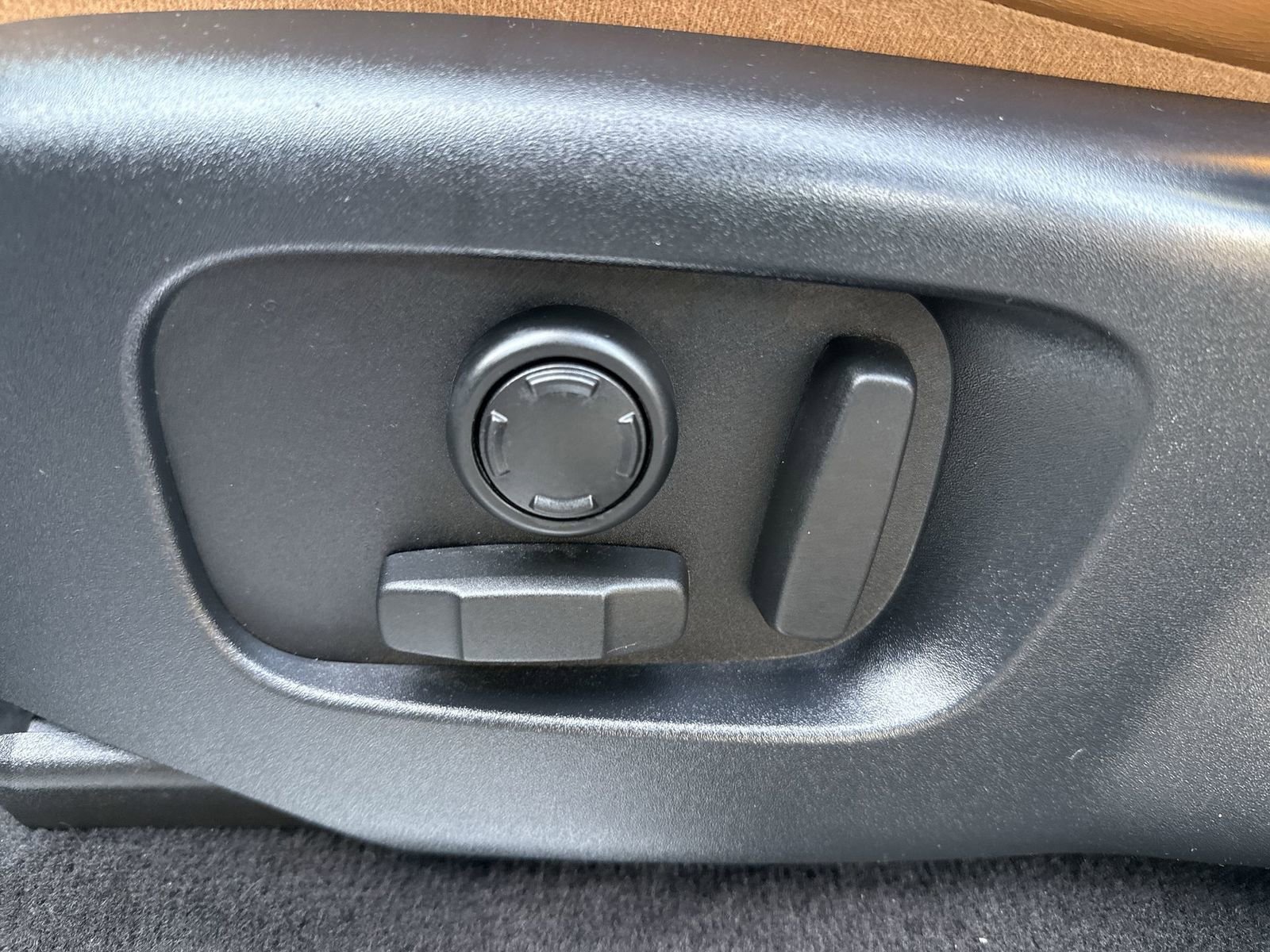 Used 2018 Land Rover Range Rover Sport Supercharged image 12