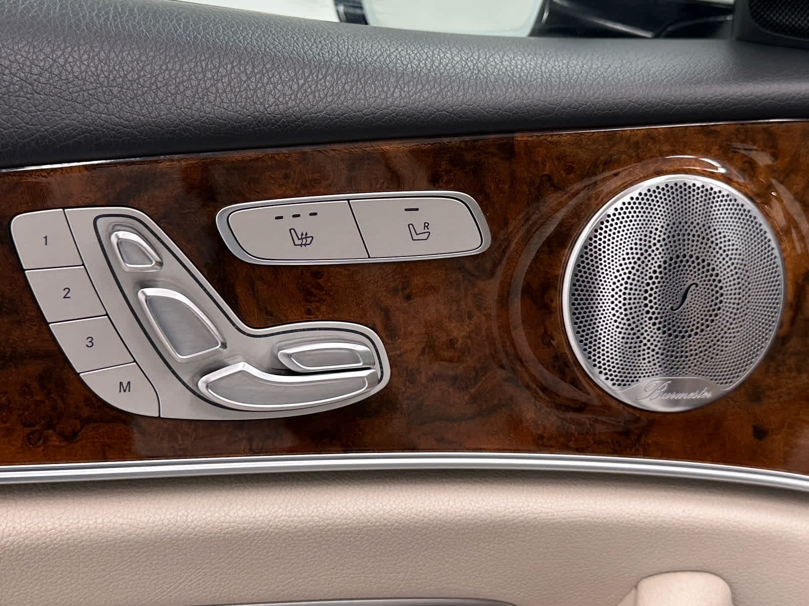 Used 2019 Mercedes-Benz E 450 4MATIC Wagon image 23