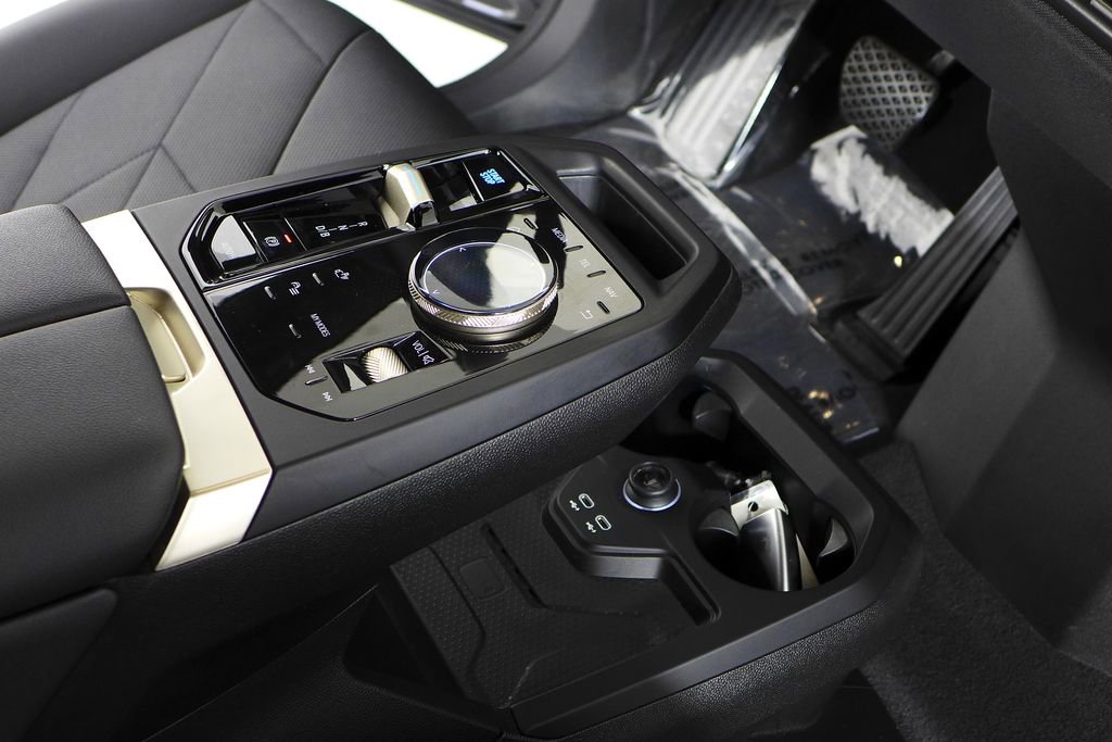 Certified 2023 BMW iX xDrive50 w/ Sport Package image 16