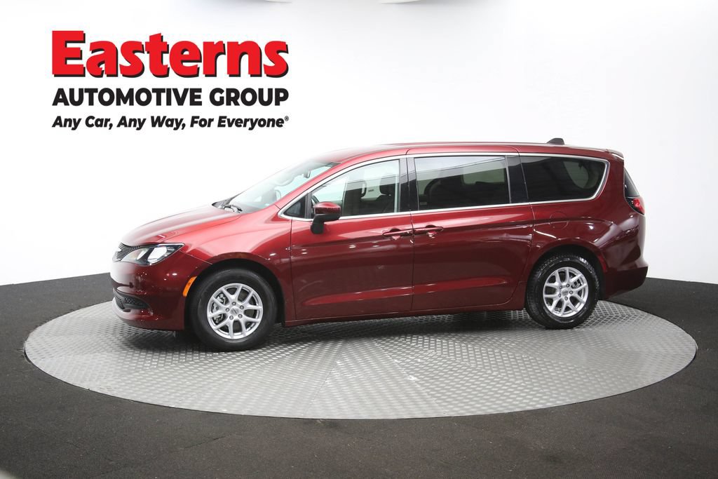 Used 2023 Chrysler Voyager LX FWD image 58