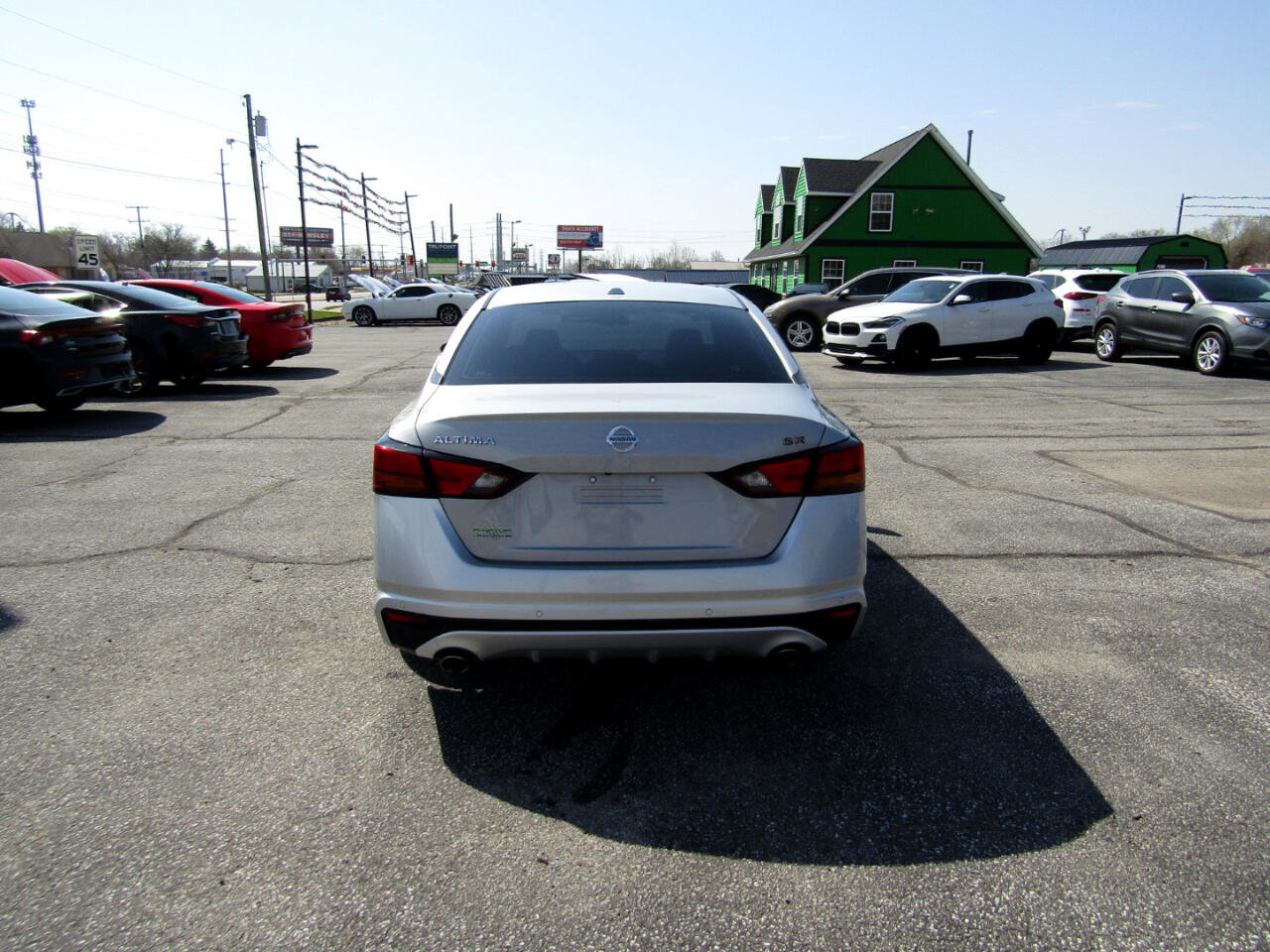 Used 2021 Nissan Altima 2.5 SR w/ SR Premium Package image 6