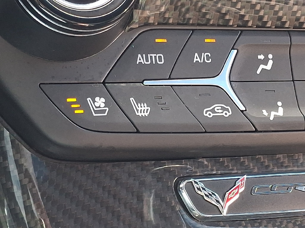 Used 2015 Chevrolet Corvette Stingray Coupe w/ 3LT Preferred Equipment Group RWD image 26