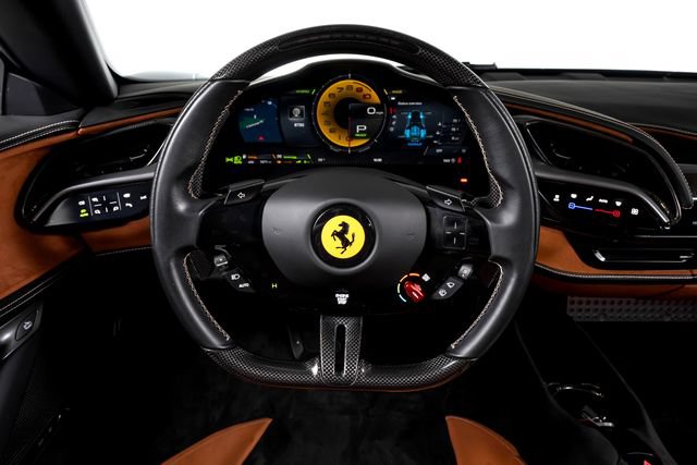 Used 2024 Ferrari SF90 Spider AWD/4WD image 6
