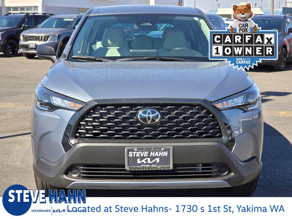 Used 2023 Toyota Corolla Cross L image 8