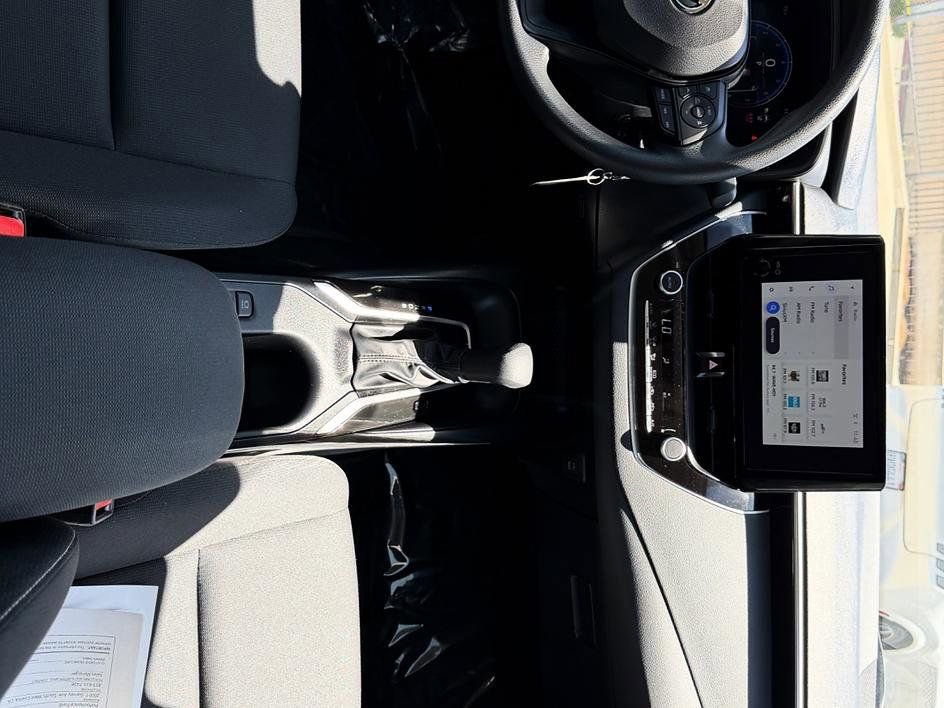 Used 2026 Toyota Corolla LE FWD image 30