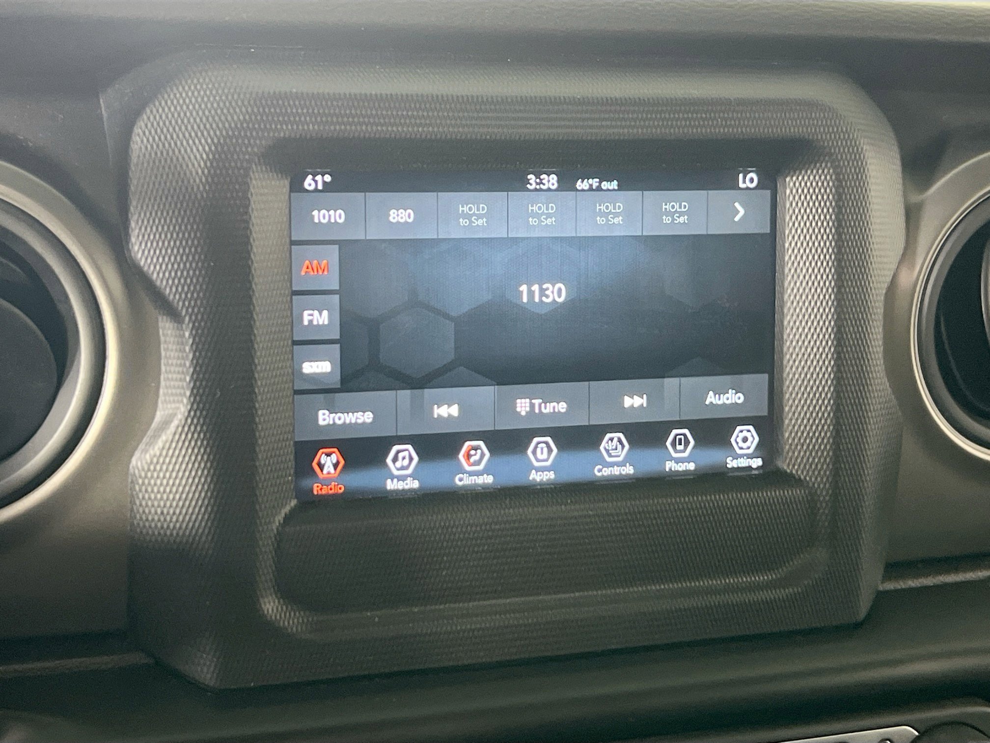 Used 2022 Jeep Gladiator Willys image 11